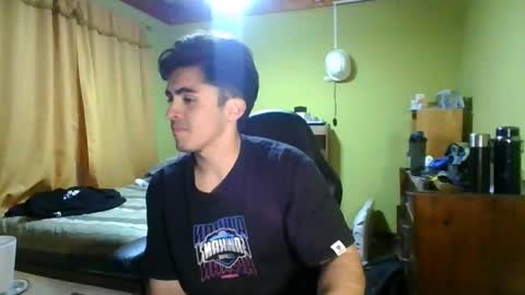 Snapshot of rpaulo25 chatting on June 2026 10:21:01 PM rpaulo25 online show from June 2026 10:21:01 PM