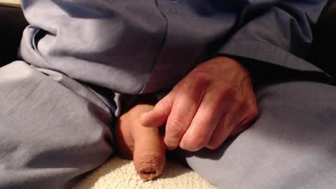 rubbertapper online show from December 2024 10:37:01 PM