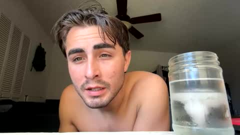 Snapshot of rubenzaragosa09 chatting on April 2026 10:45:02 PM rubenzaragosa09 online show from April 2026 10:45:02 PM
