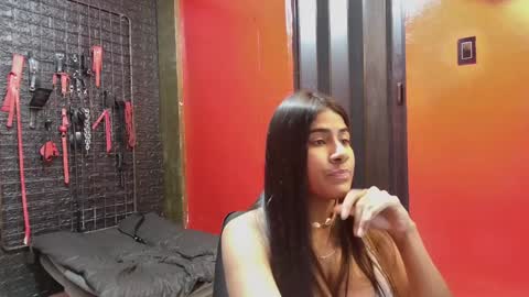 Snapshot of rubi_boobs_ chatting on December 2024 10:11:01 PM Rubi online show from December 2024 10:11:01 PM