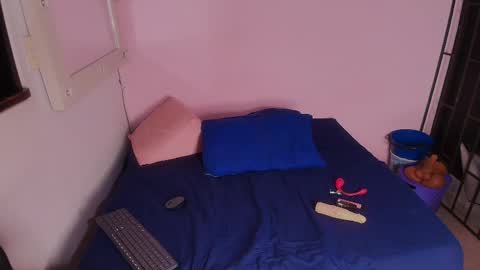 Rubi online show from February 2025 03:23:01 AM