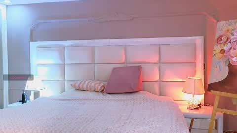 Rubi online show from April 2026 07:11:01 PM