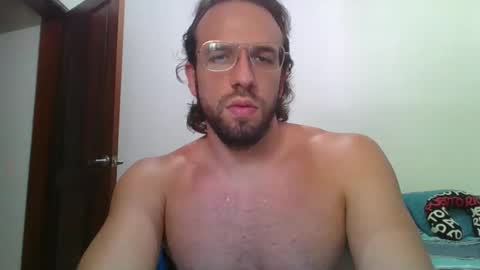 Snapshot of rubio121 chatting on May 2026 04:04:01 PM rubio121 online show from May 2026 04:04:01 PM