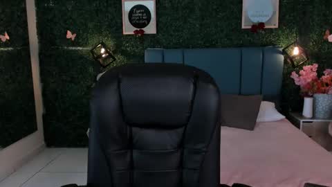 Ruby online show from November 2025 03:52:02 AM