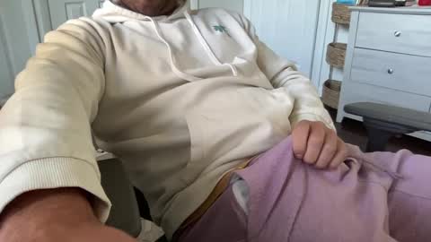 Snapshot of rungriff2323 chatting on September 2025 01:43:02 PM rungriff2323 online show from September 2025 01:43:02 PM