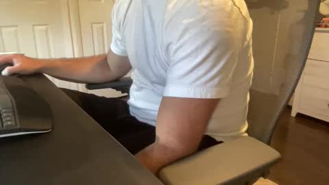 Snapshot of rungriff2323 chatting on October 2025 02:08:02 PM rungriff2323 online show from October 2025 02:08:02 PM