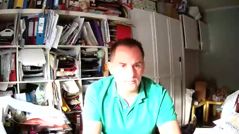 Snapshot of runner1978 chatting on November 2025 09:08:02 AM runner1978 online show from November 2025 09:08:02 AM