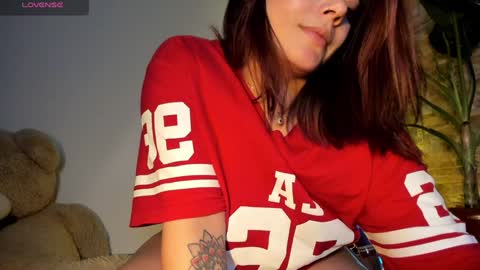 Lorenn online show from January 2025 10:44:01 PM