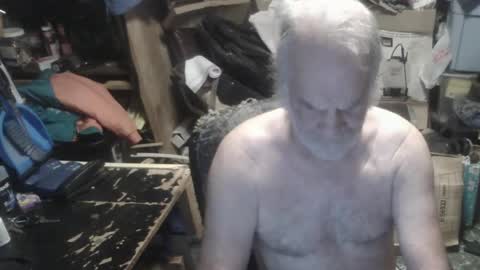 Russtenail21 online show from September 2025 07:37:01 PM