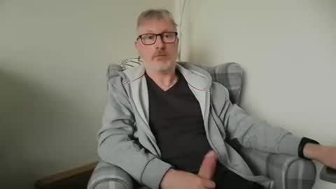 rusty69x online show from December 2024 10:38:02 AM