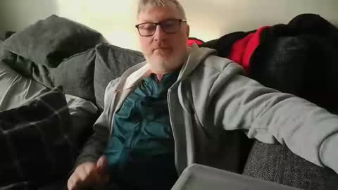 rusty69x online show from December 2024 11:22:02 AM