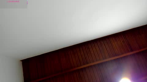 Ruth online show from September 2025 11:43:02 AM