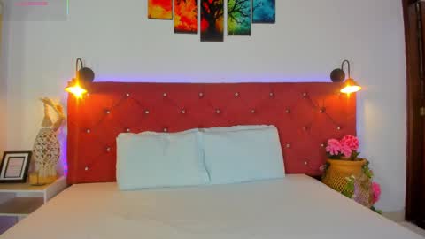 Ruth online show from October 2025 01:20:02 PM