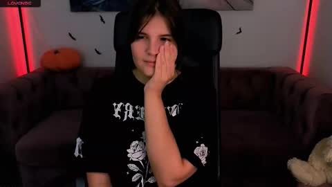 Ruyjin online show from October 2025 10:14:02 AM