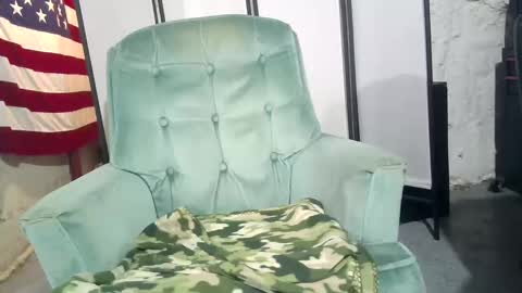 rwb1982 online show from October 2025 11:38:01 PM