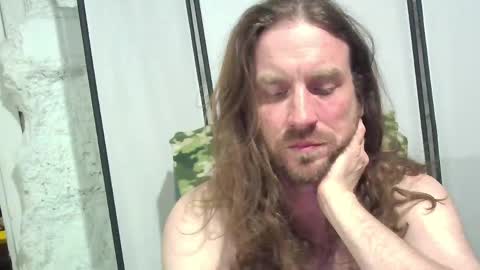 rwb1982 online show from May 2026 10:40:02 PM