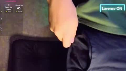 R Y A N online show from September 2025 01:13:01 PM