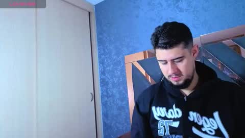 R Y A N online show from November 2025 11:10:02 AM