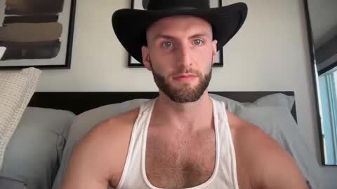 Ryan  Chad online show from November 2025 04:51:02 PM