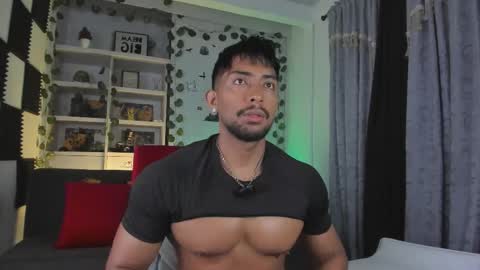 Snapshot of ryanboy30 chatting on February 2026 01:32:02 PM ryanboy30 online show from February 2026 01:32:02 PM