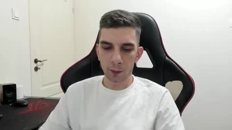 Andrew C. online show from October 2025 09:36:01 PM