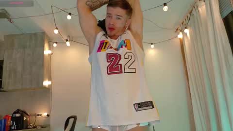 Ryan Blue ig ryannblue online show from September 2025 12:22:02 AM