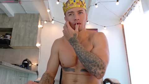 Ryan Blue ig ryannblue online show from October 2025 07:10:02 PM