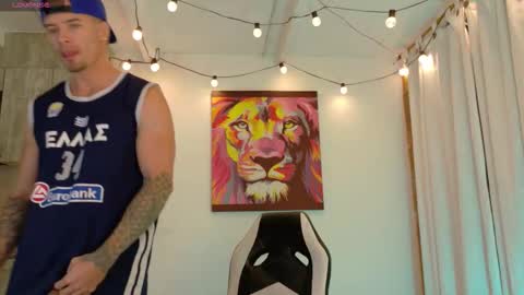 Ryan Blue ig ryannblue online show from November 2025 01:17:02 AM