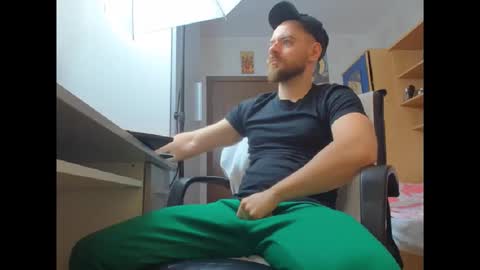 Snapshot of ryanstone_ chatting on November 2025 05:40:02 AM Ryanstone online show from November 2025 05:40:02 AM