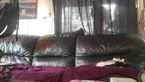 ryliemackenzie93 online show from May 2026 06:49:02 PM
