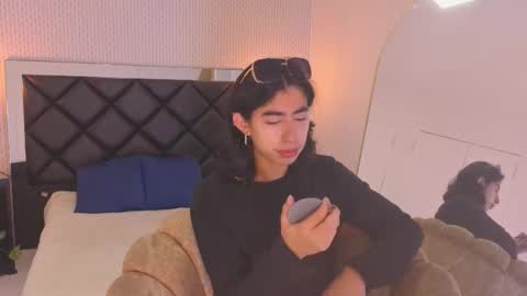 Snapshot of ryo_fem chatting on February 2026 04:30:01 AM Ryo online show from February 2026 04:30:01 AM