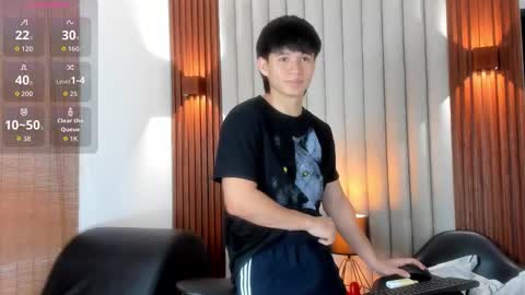 Ryo Kush online show from September 2025 07:57:01 PM