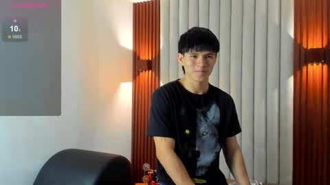 Ryo Kush online show from November 2025 03:39:01 AM