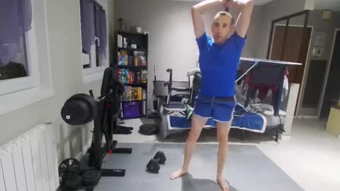 Ryuk FR online show from November 2025 07:49:02 PM