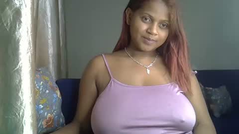 Snapshot of rywanna chatting on April 2026 01:42:02 AM rywanna online show from April 2026 01:42:02 AM