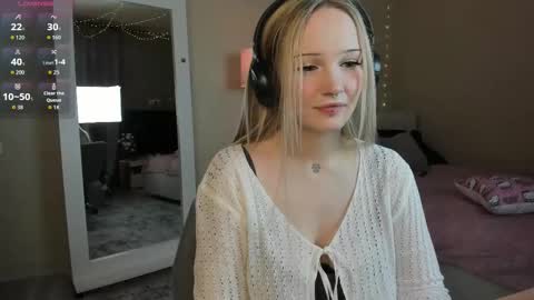 Ashley online show from November 2025 01:39:02 PM