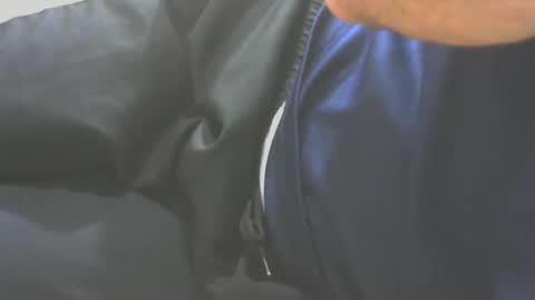 Cloney online show from October 2025 06:52:02 PM