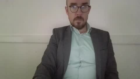 Snapshot of s_i_q chatting on September 2025 07:32:02 AM s_i_q online show from September 2025 07:32:02 AM