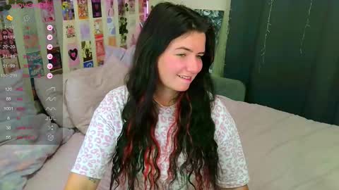 Kate online show from November 2025 10:53:02 PM