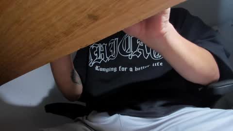 Snapshot of s_sven chatting on December 2024 04:31:02 AM Steven Independent online show from December 2024 04:31:02 AM