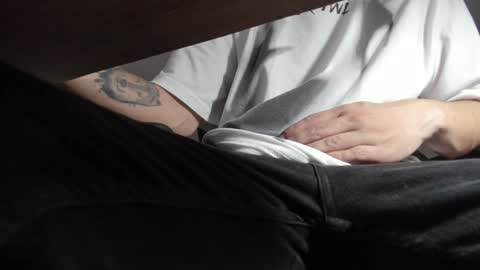 Snapshot of s_sven chatting on February 2025 10:19:01 AM Steven Independent online show from February 2025 10:19:01 AM