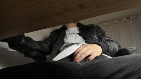 Snapshot of s_sven chatting on February 2025 03:37:02 AM Steven Independent online show from February 2025 03:37:02 AM