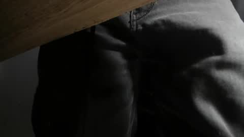 Snapshot of s_sven chatting on February 2025 07:37:01 AM Steven Independent online show from February 2025 07:37:01 AM