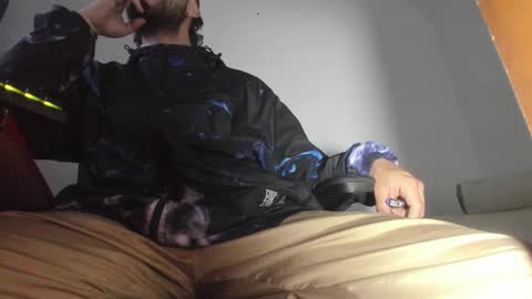 Snapshot of s_sven chatting on November 2025 04:44:02 AM Steven Independent online show from November 2025 04:44:02 AM