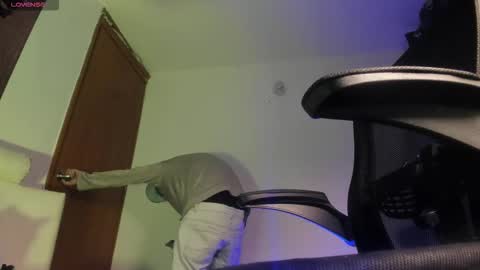 Steven Independent online show from December 2025 12:40:01 AM