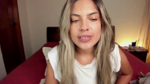 Leslie Beltrn online show from January 2025 03:11:02 AM