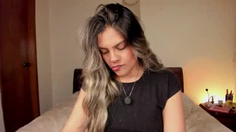 Leslie Beltrn online show from May 2026 03:45:02 AM