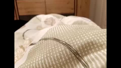 s_xp__ online show from December 2025 05:46:01 AM