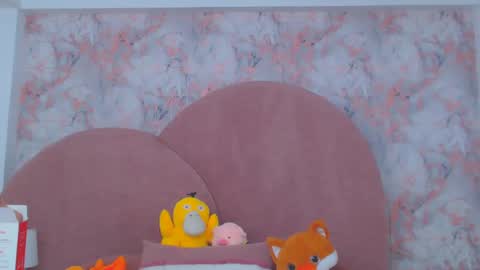 Saara Brown online show from February 2025 07:11:01 PM