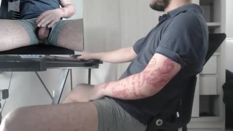 Saat online show from November 2025 02:49:02 PM